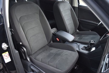 Volkswagen Tiguan II SUV Facelifting 1.5 TSI 150KM 2022 Volkswagen Tiguan SalonPL 1.5TSI 150KM Elegance DSG Panorama MATRIX ACC HA, zdjęcie 36