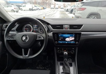 Skoda Superb III Scout 2.0 TDI 190KM 2019 Skoda Superb Style 2.0 TDI 190 KM DSG Navi El. klapa Podg. fot i szyba, zdjęcie 13