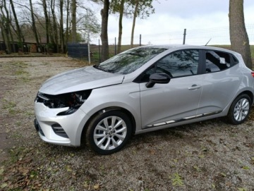 Renault Clio V Hatchback 5d 1.0 TCe 90KM 2023 Renault Clio 2023 7.600km, zdjęcie 6