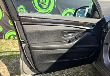 BMW Seria 5 F10-F11 2011 BMW Seria 5 serwis do konca potwierdzeni przebiegu 2 kluczyki 2.0 Diesel, zdjęcie 20