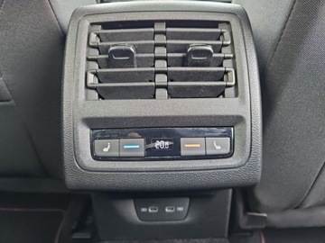 Volkswagen Golf VIII GTI 2.0 TSI 245KM 2021 Volkswagen Golf Panorama, Lane Assist, ACC, Lane Assist, LED, Keyless, Navi, zdjęcie 12