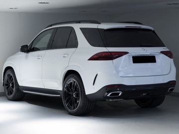 Mercedes GLE V167 SUV Facelifting 2.0 300d 269KM 2025 MERCEDES-BENZ GLE 300 d 4-Matic AMG Line 2.0 (269KM) 2025, zdjęcie 4