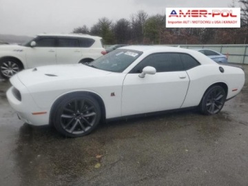 Dodge Challenger III 2019 Dodge Challenger 2019, 6.4L, RT SCAT PACK, od ubezpieczalni 6.4 Benzyna