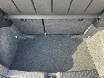 Seat Ibiza V Hatchback 5d Facelifting 1.0 TSI 95KM 2026 Od ręki - 1.0 TSI Style S&amp;S 95KM, zdjęcie 10