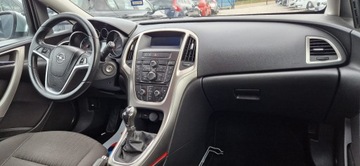 Opel Astra J Hatchback 5d 1.7 CDTI ECOTEC 110KM 2010 Opel Astra J Jeden Właściciel Zarejestrowany, zdjęcie 21