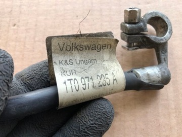 KLIKA MÍNUS 1T0971235 CADDY 2K TOURAN GOLF V