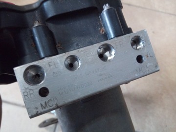 НАСОС АБС JAGUAR F-PACE XE XF GX73-14F447-BE *