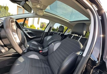 Peugeot 2008 I SUV 1.2 PureTech 82KM 2015 Peugeot 2008 Allure Panorama Navi Serwis Zadbany 1-wlasc Polecam Doposaz, zdjęcie 8