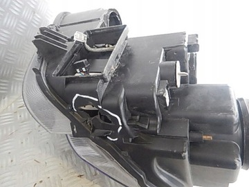 FIAT ULISEE PRAVÁ SVĚTLO PŘEDNÍ XENON