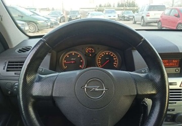 Opel Astra J Sports Tourer 1.7 CDTI ECOTEC 125KM 2011 Opel Astra Opel Astra 1.7 Diesel 125KM, zdjęcie 8