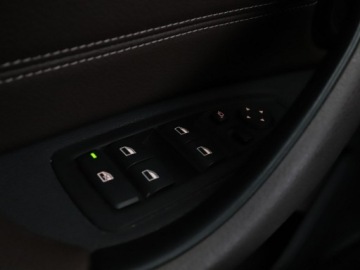 BMW X1 F48 Crossover xDrive20d 190KM 2018 BMW X1 20d Automat xDrive xLine Navi Tempomat, zdjęcie 34