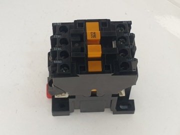 вспомогательный контактор 2xNO 2xNC # TELEMECANIQUE CA2-DN1229 A65 катушка 24V 50Hz