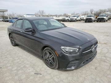 Mercedes Klasa E W214 2023 Mercedes-Benz Klasa E 2023r., E 450 4MATIC, od ubezpieczalni 3.0 Benzyna, zdjęcie 5