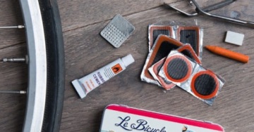 Набор для ремонта велосипеда гаечные ключи заплатки трубки клей