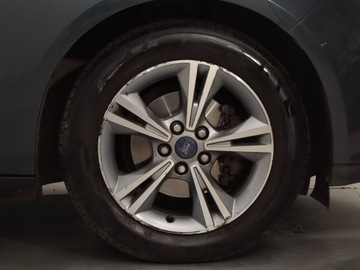 Ford Focus III Kombi Facelifting 1.0 EcoBoost 100KM 2014 Ford Focus 1.0 EcoBoost, Klima, Klimatronic, zdjęcie 14