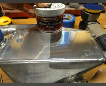 MOTHERS Mag & Aluminium Polish 141g