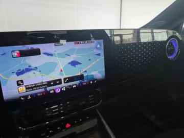 Mercedes CLA C118/X118 2025 MERCEDES-BENZ CLA 200 AMG Line Sedan 1.5 (163KM) 2025, zdjęcie 8