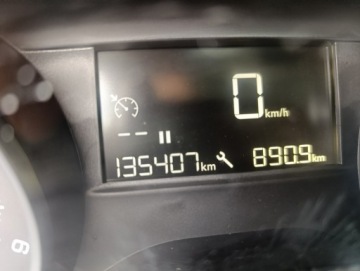 Peugeot 2008 I SUV Facelifting 1.5 BlueHDI 102KM 2018 Peugeot 2008 1.5 Hdi, zdjęcie 9