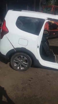 DACIA LODGY 12- PAS ZADNÍ ČÁST Z STŘECHA BLATNÍKY