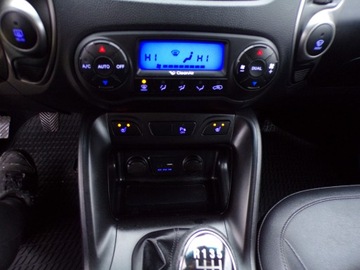 Hyundai ix35 SUV Facelifting 1.7 CRDi 115KM 2015 HYUNDAI IX35 1.7 CRDI SKÓRA ALU ZAMIANA GAWARANCJA, zdjęcie 29