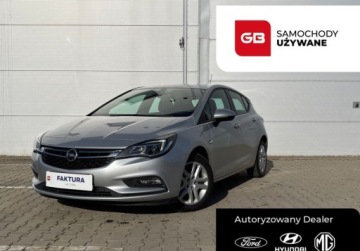 Opel Astra K Hatchback 5d 1.4 Turbo 125KM 2018 Opel Astra 1.4 T 125KM MT6 Enjoy Salon PL FV23 1.4 Benzyna 125KM
