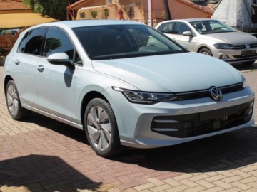Volkswagen Golf VIII Hatchback Facelifting 1.5 TSI 116KM 2025 VOLKSWAGEN Golf Life Plus 1.5 TSI Hatchback 116KM 2025, zdjęcie 2