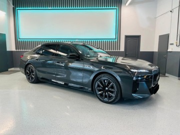 BMW Seria 7 G70 Sedan Plug-In 3.0 M60e 571KM 2025 BMW Seria 7 M760e xDrive Sedan 3.0 (571KM) 2025, zdjęcie 1
