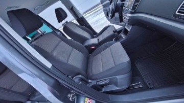 Volkswagen Sharan II Van 2.0 TDI-CR BMT 140KM 2011 SHARAN 2.0TDI 140PS *7-OSÓB* NAWIGACJA* OPŁACONY* GWARANCJA, zdjęcie 28