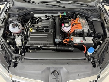 Skoda Superb III Kombi Plug-In Hybrid 1.4 TSI Plug-In-Hybrid 218KM 2022 Skoda Superb Ambition Plug In / 1 właściciel / Sal, zdjęcie 18