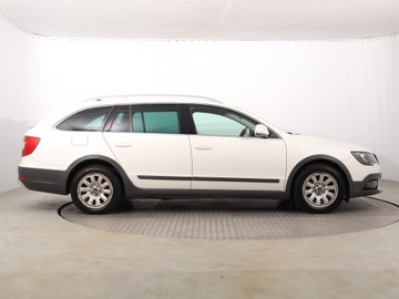 Skoda Superb II Outdoor 1.8 TSI 160KM 2014 Skoda Superb 1.8 TSI, Salon Polska, Serwis ASO, zdjęcie 5
