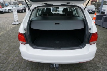 Volkswagen Golf VI Variant 1.6 TDI-CR DPF BlueMotion 105KM 2011 Volkswagen Golf Variant 1.6 TDi 105KM, zdjęcie 17