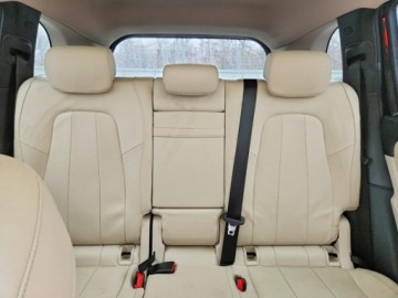 Mercedes GLB 2023 Mercedes-Benz GLB 250 4Matic 2023 2.0 Benzyna 221KM, zdjęcie 11