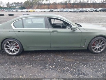 BMW Seria 7 G11-G12 2021 BMW Seria 7 740i xDrive 2021 3.0 Benzyna 335KM, zdjęcie 6