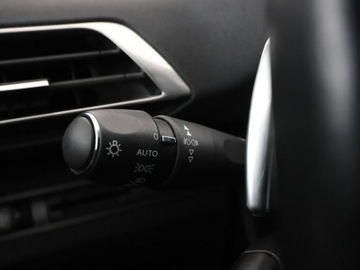 Peugeot 3008 II Crossover 1.2 PureTech 130KM 2020 Peugeot 3008 Automat Hak Navi Kamera cofania, zdjęcie 36