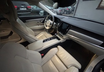 Volvo S90 II Sedan 2.0 D5 235KM 2019 Volvo S90 Bogata wersja wyposazenia 2.0 Diesel 235KM, zdjęcie 15