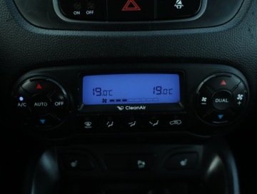 Hyundai ix35 SUV Facelifting 2.0 CRDi 136KM 2014 Hyundai ix35 2.0 CRDi, Salon Polska, zdjęcie 12