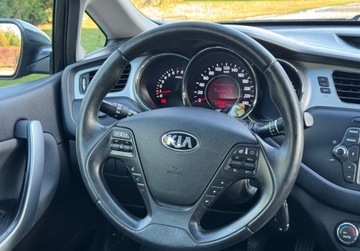 Kia Ceed II Kombi 1.4 DOHC 100KM 2014 Kia Ceed 1,4 100KM Navi Kamera Climatronic Bezwypadkowy SERWIS Dla wymagaja, zdjęcie 15