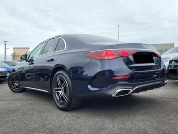 Mercedes Klasa E W214 Sedan 2.0 220d 197KM 2025 E Klasa 220 d 4-Matic AMG 2.0 (197KM) 2025, zdjęcie 2