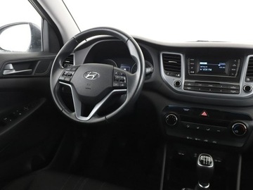 Hyundai Tucson III SUV 1.6 GDI 132KM 2016 Hyundai Tucson LPG klima hak multifunkcja czujniki, zdjęcie 15