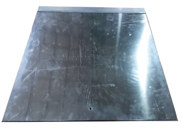 Люк поднят на приводах ПРОИЗВОДИТЕЛЯ