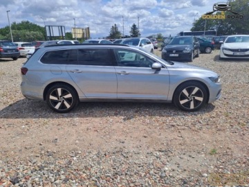 Volkswagen Passat B8 Variant Facelifting 2.0 TDI SCR 150KM 2021 Volkswagen Passat 2,0 TDI 150KM DSG kamera alu navi lift VAT 23 zarejestr, zdjęcie 4