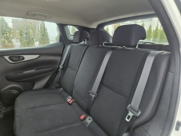Nissan Qashqai II Crossover 1.6 DIG-T 163KM 2015 Nissan Qashqai 1.6DiG-T 163KM ZadbanySerwisRata800, zdjęcie 8
