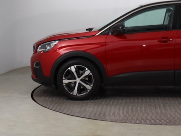 Peugeot 5008 II Crossover 1.2 PureTech 130KM 2020 Peugeot 5008 PureTech 130, Salon Polska, zdjęcie 14