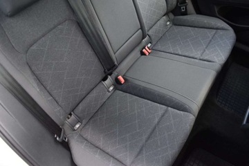 Volkswagen Golf VIII Variant 1.5 TSI 130KM 2022 Volkswagen Golf Variant SalonPL TSI 130KM Variant Life ACC LaneAssist Czuj, zdjęcie 31