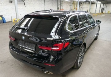 BMW Seria 5 G30-G31 Touring Facelifting 2.0 520d 190KM 2021 BMW Seria 5 Harman Skora Navi FV 23 2.0 Diesel 190KM, zdjęcie 2