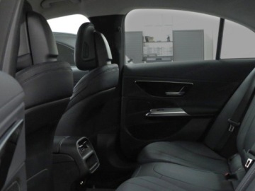 Mercedes Klasa E W214 Sedan 2.0 220d 197KM 2025 E Klasa 220 d Avantgarde 2.0 (197KM) 2025, zdjęcie 10