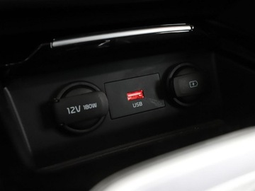 Kia XCeed PHEV 1.6 GDi Plug-in Hybrid 141KM 2021 Kia XCeed PHEV automat full LED klima auto navi, zdjęcie 30