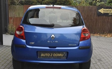 Renault Clio III Hatchback 5d 1.6 i 16V 88KM 2005 Renault Clio Renault Clio 1.6 16V Exception 1.6 BenzynaLPG 88KM, zdjęcie 5