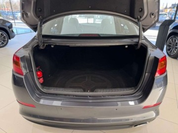 Kia Optima I Sedan Facelifting 1.7 VGT CRDi 136KM 2014 Kia Optima 1.7 CRDi L Kamera cofania Podgrzewane fotele Czujniki parkow, zdjęcie 15