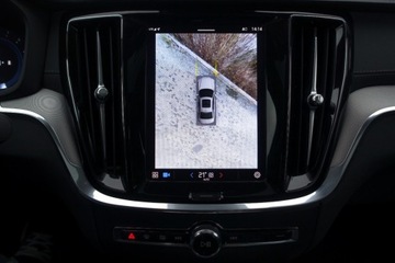 Volvo S60 III Sedan Facelifting 2.0 B5 250KM 2024 Volvo S60 Bezwypadek B5 AWD UltimateDark Kamera360 ACC R-Design FV23, zdjęcie 13